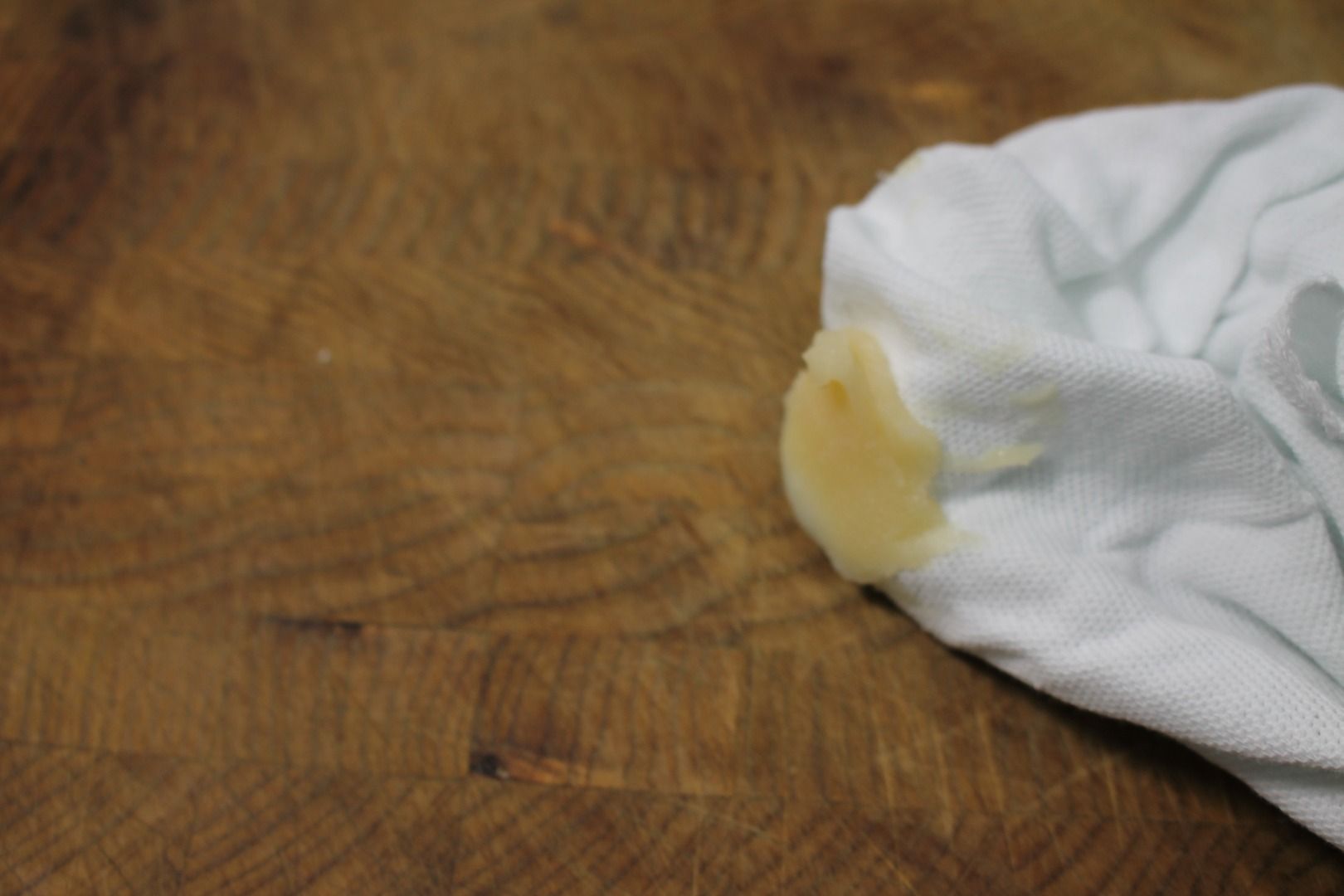 Finish a Cutting Board With Beeswax 3 Steps (with Pictures