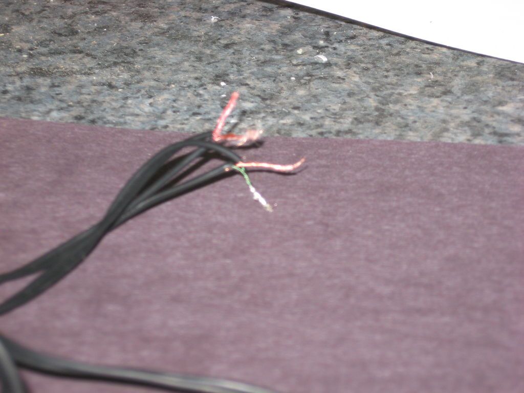 Arreglo Facil Para Auriculares Con Cables Rotos 7 Steps Instructables