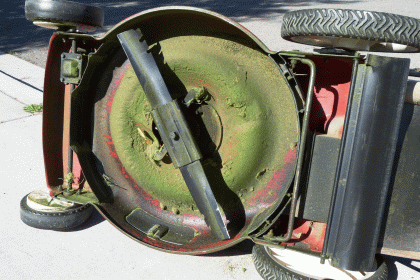 How to Replace a Lawn Mower Blade : 5 Steps - Instructables