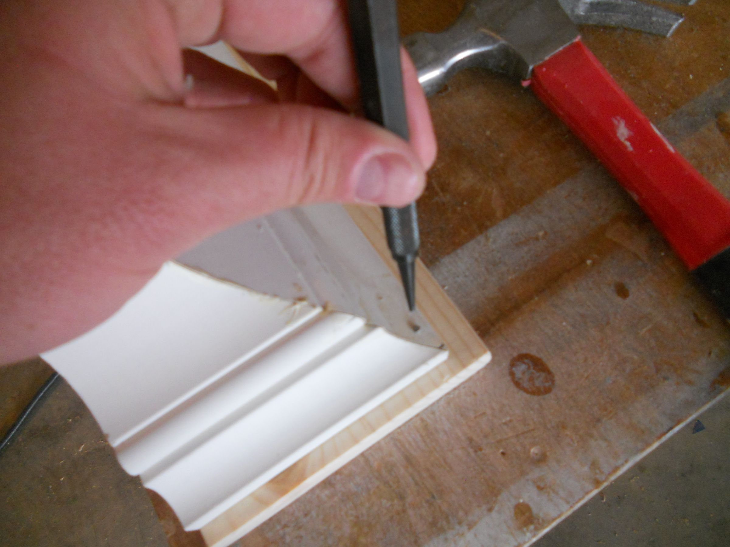 Make a Crown Molding Shelf (Picture Ledge) : 5 Steps (with Pictures ...