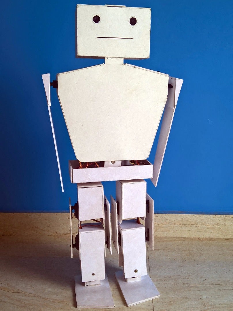 Arduino Based Humanoid Robot Using Servo Motors : 7 Steps (with ...