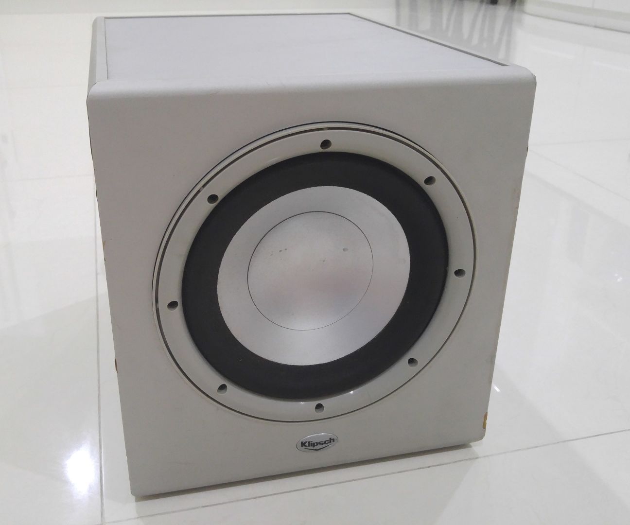 [2018] More BASS for Your PC Speakers! Instructables