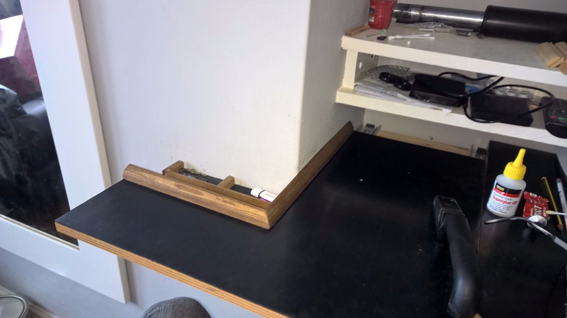 Secret Storage Floating Desk 18 Steps (with Pictures) Instructables