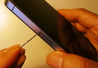 Iphone 4s Insert Remove A Sim Card 3 Steps Instructables