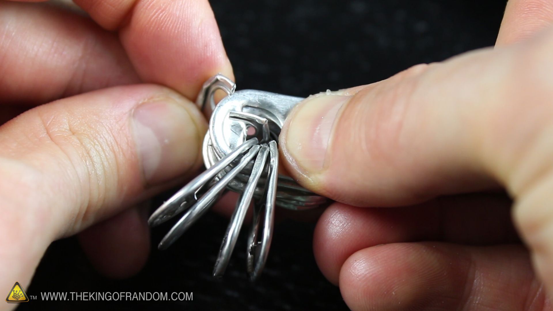 How to Make Chains From Soda Can Tabs 7 Steps (with Pictures) Instructables