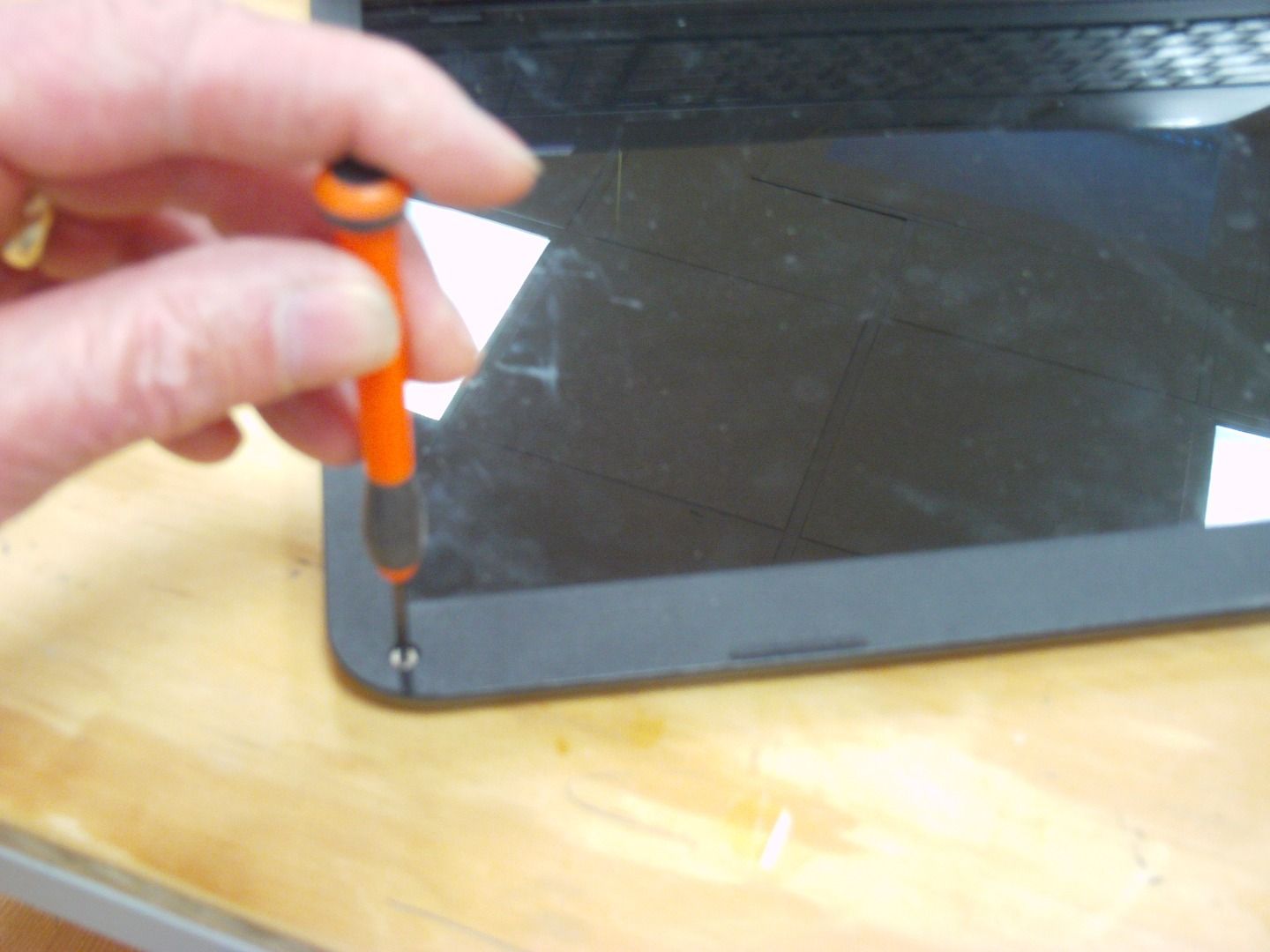 Repair a Broken Toshiba Laptop Hinge 8 Steps (with Pictures