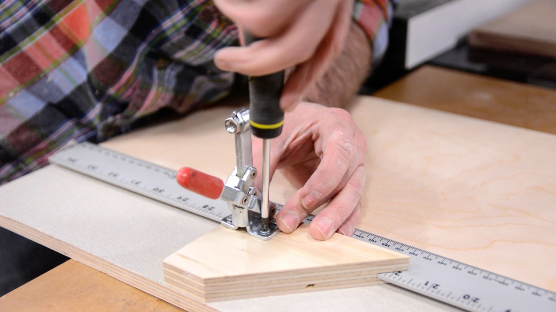 How to Make a Picture Frame Table Saw Sled 19 Steps (with Pictures