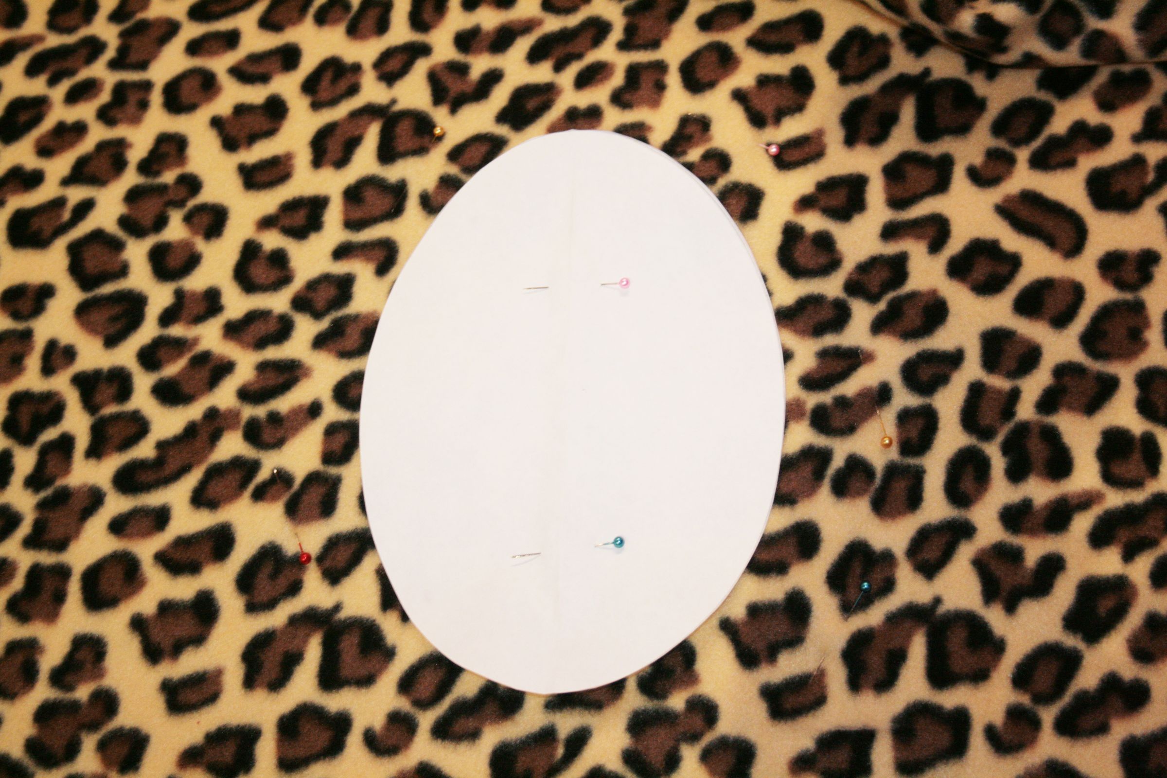 Make Your Own Snuggie 5 Steps (with Pictures) Instructables