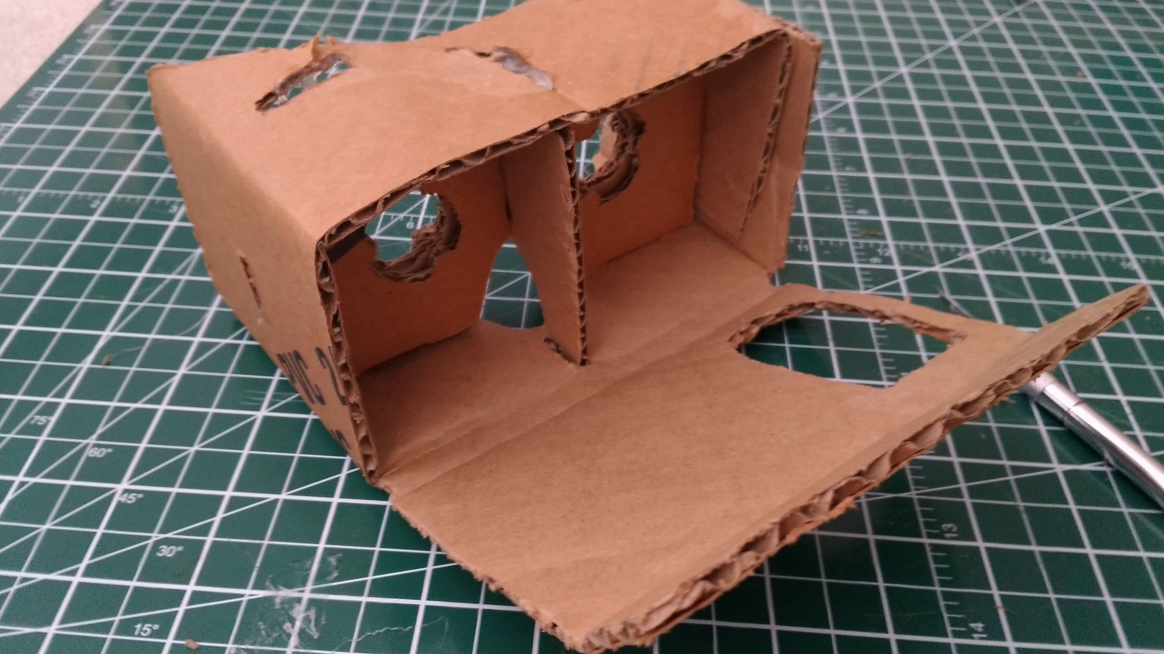 How to Make a Cardboard VR Headset 6 Steps Instructables