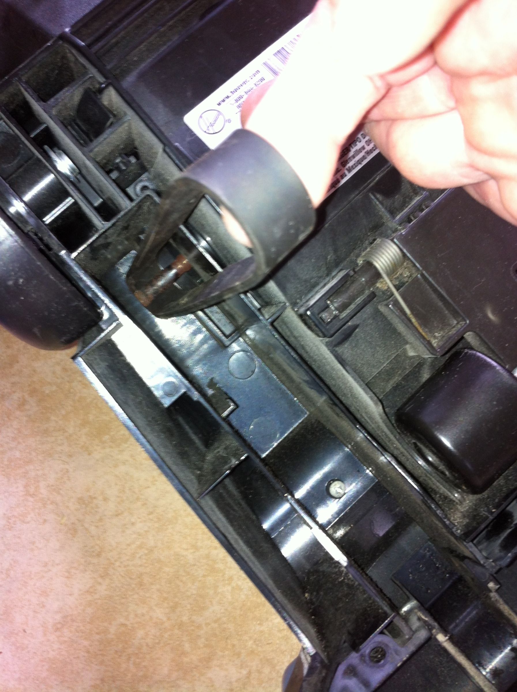 Change Belt on Hoover Tempo Vacuum 6 Steps Instructables