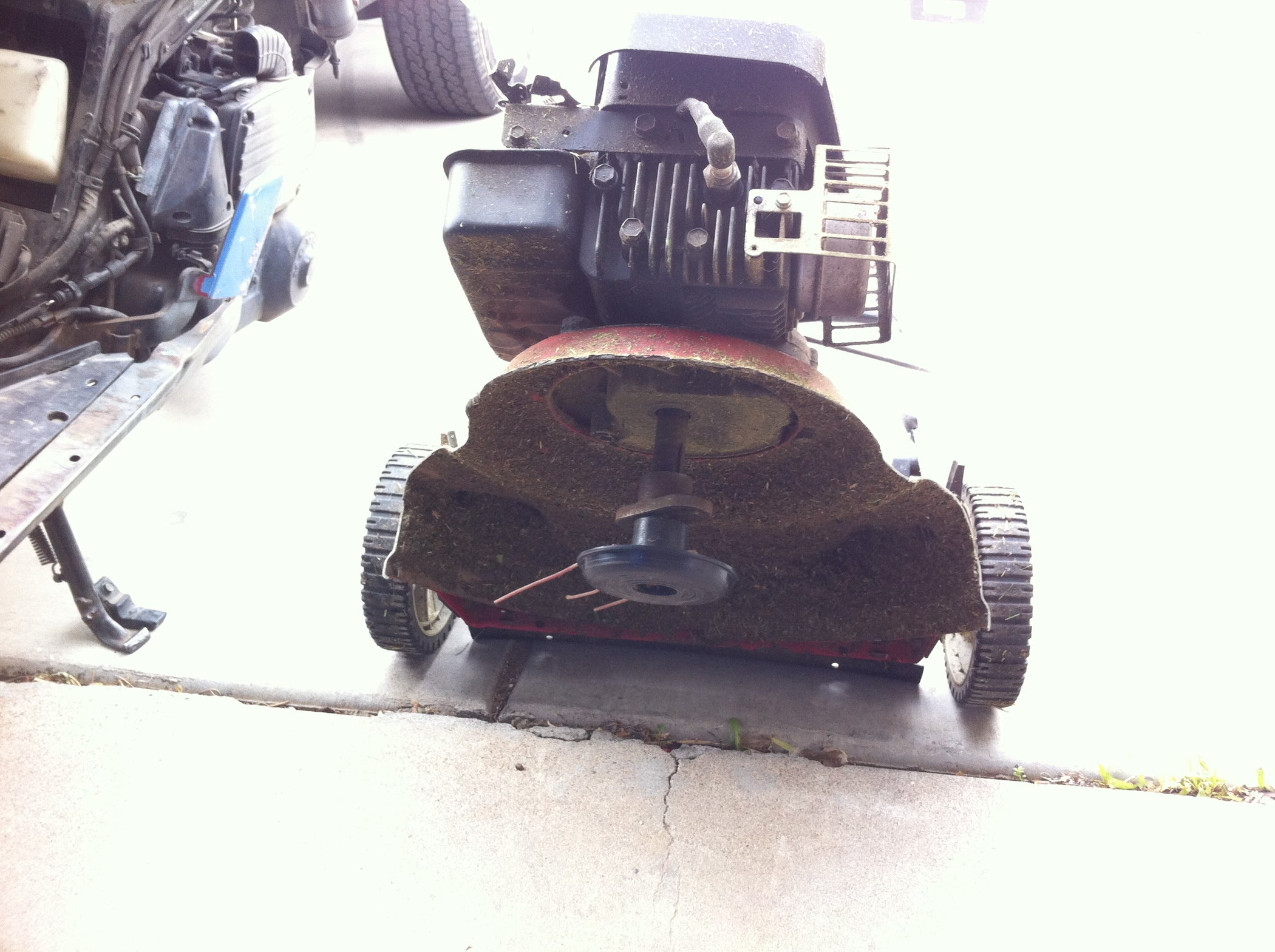 Hack a Mower to Build Your Own Red Neck Trimmer Mower 4 Steps