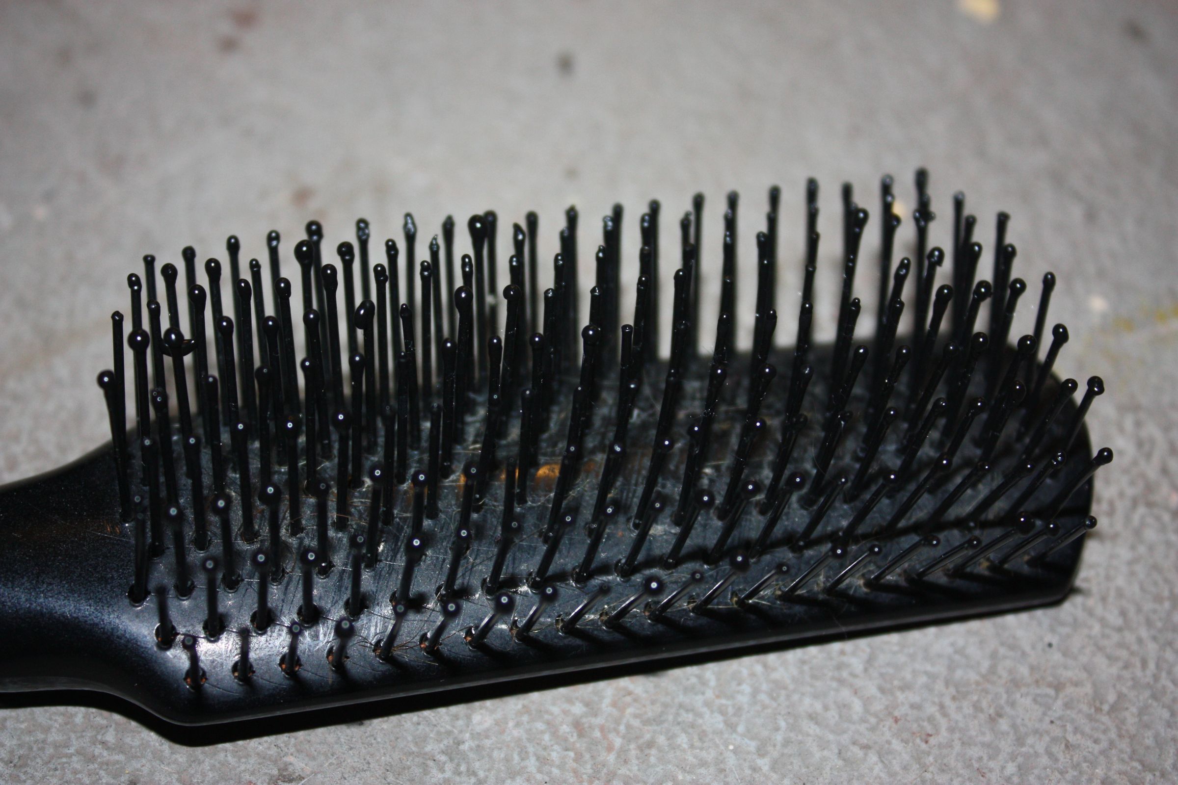 Fix Up an Old Hair Brush With Plasti Dip 7 Steps Instructables