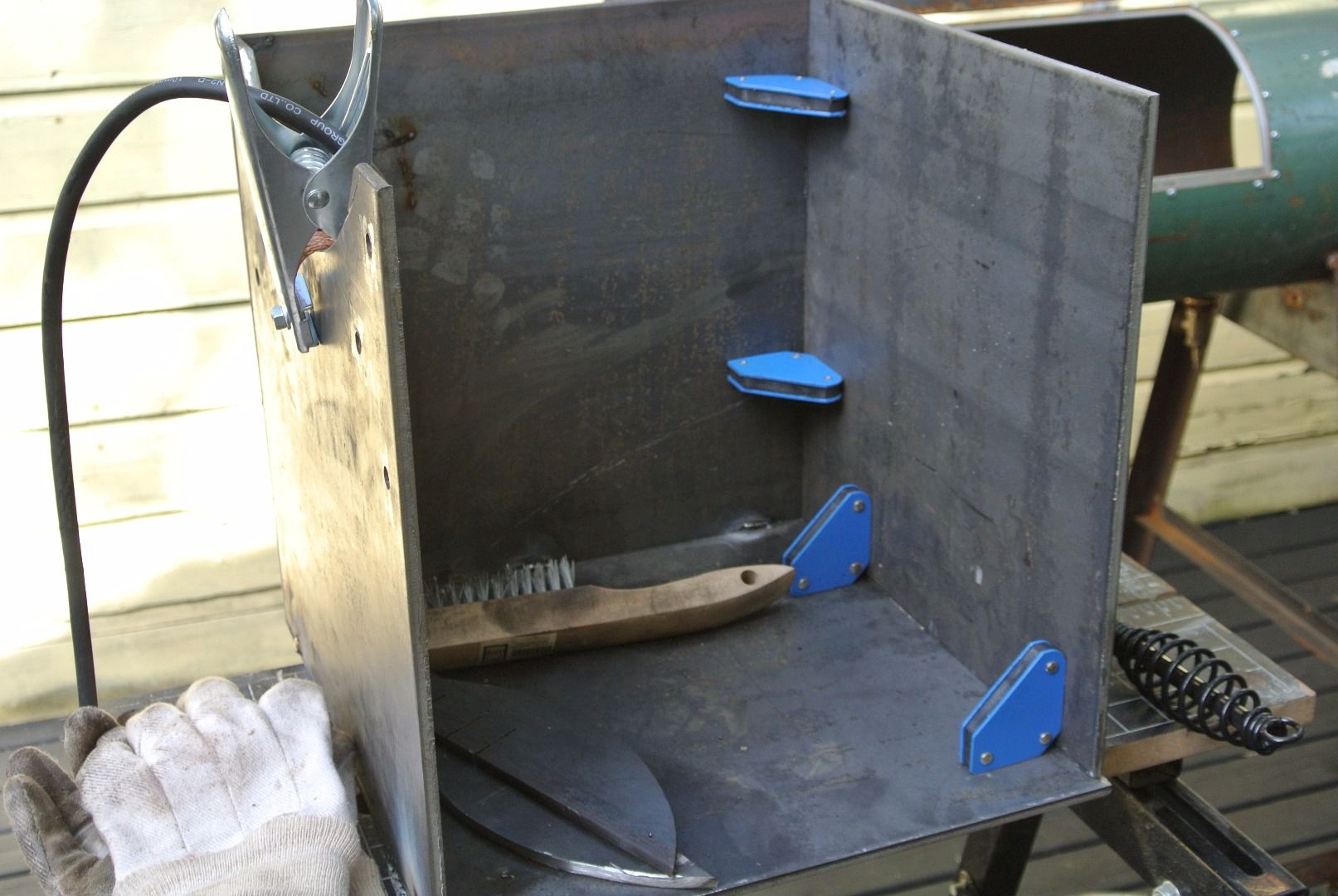 How to Build a Reverse Flow Offset Smoker : 7 Steps (with Pictures ...