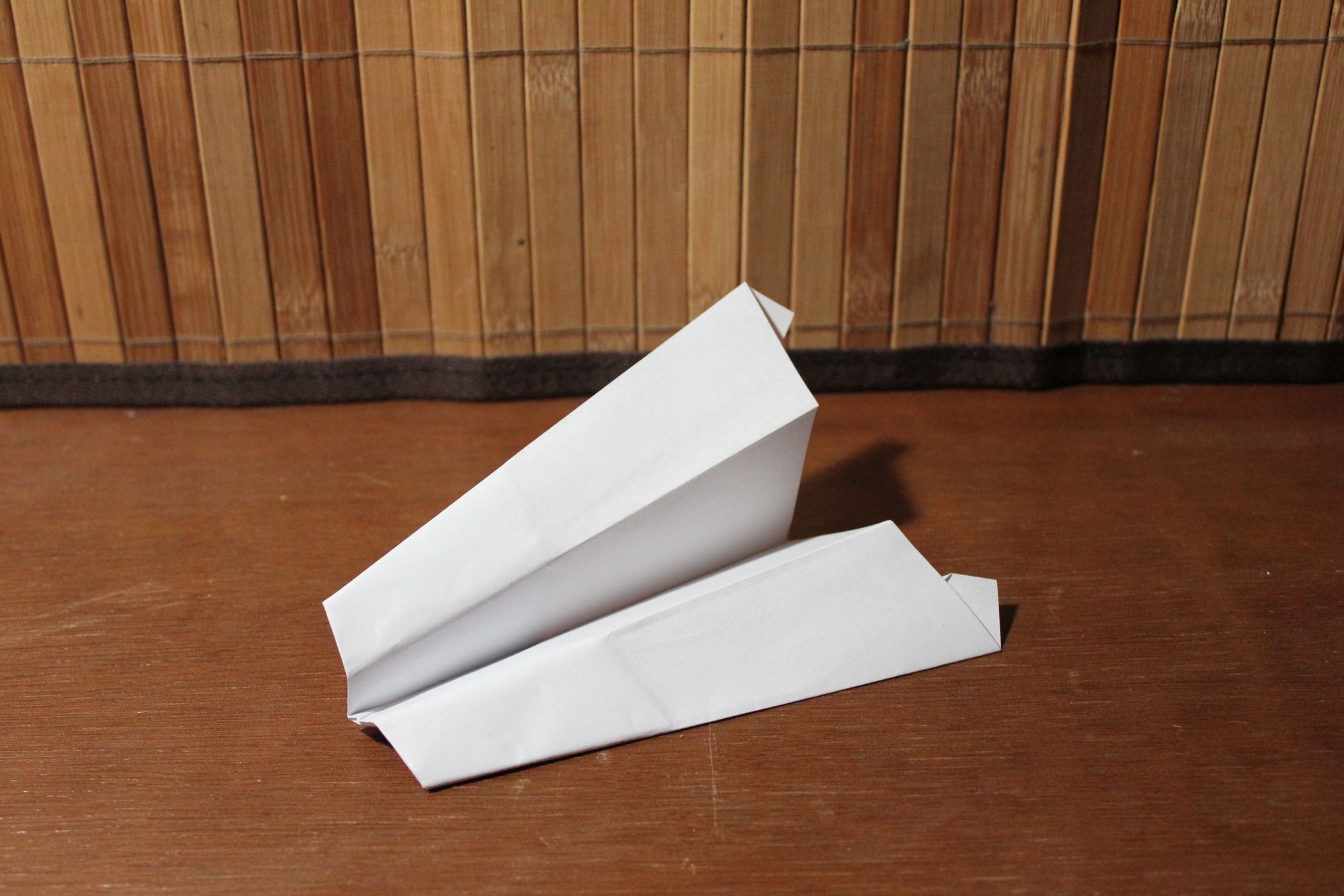 "The Hammer" Paper Airplane 6 Steps Instructables