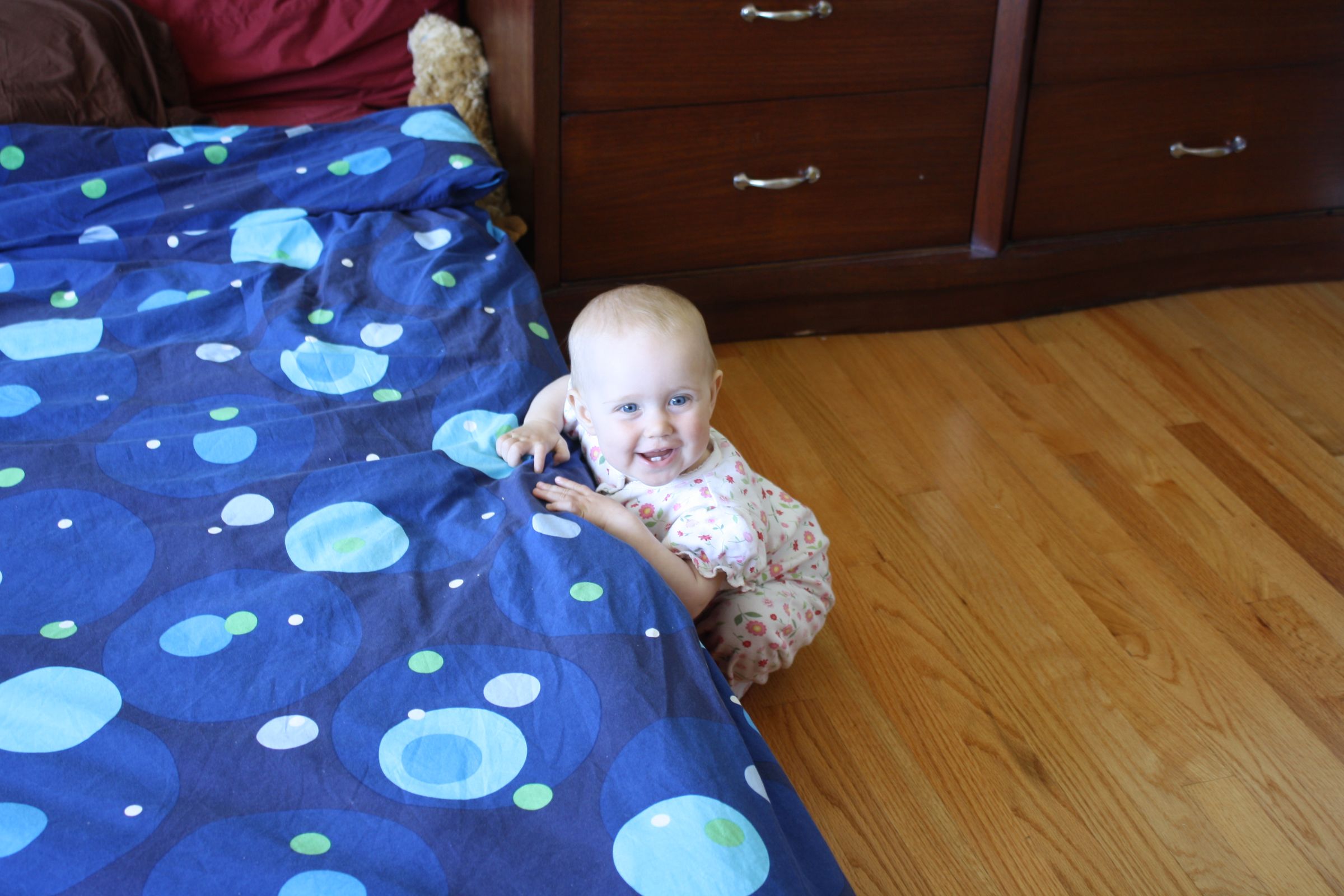 How to Make a Cheap, LowProfile Wooden Bed Frame 4 Steps (with Pictures) Instructables