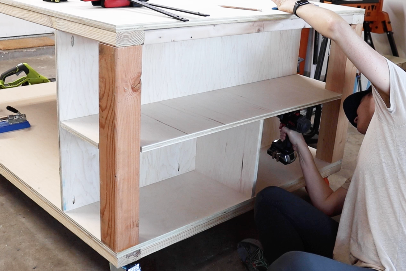 EASY DIY Workbench! Mobile With Storage : 9 Steps (with Pictures ...