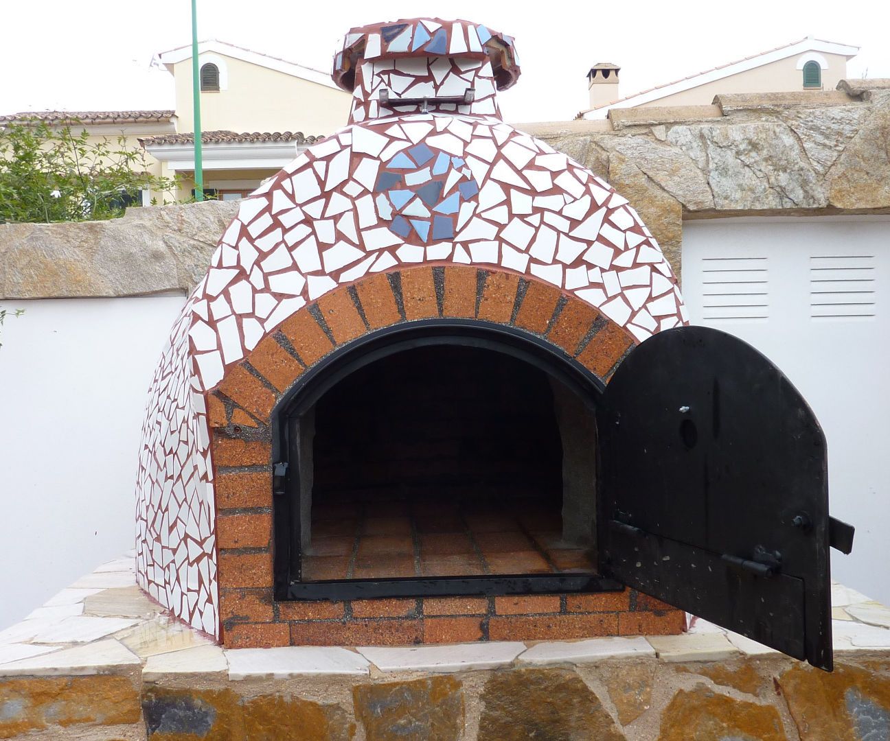 WOOD OVEN