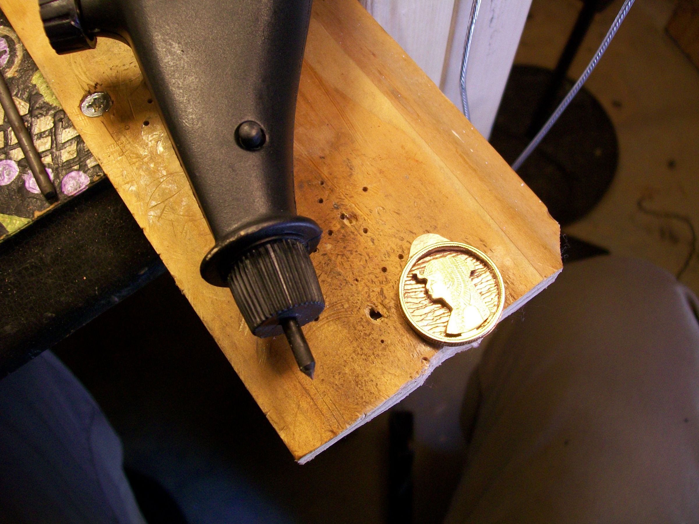 How to Cut Coins to Make Jewelry 5 Steps (with Pictures) Instructables