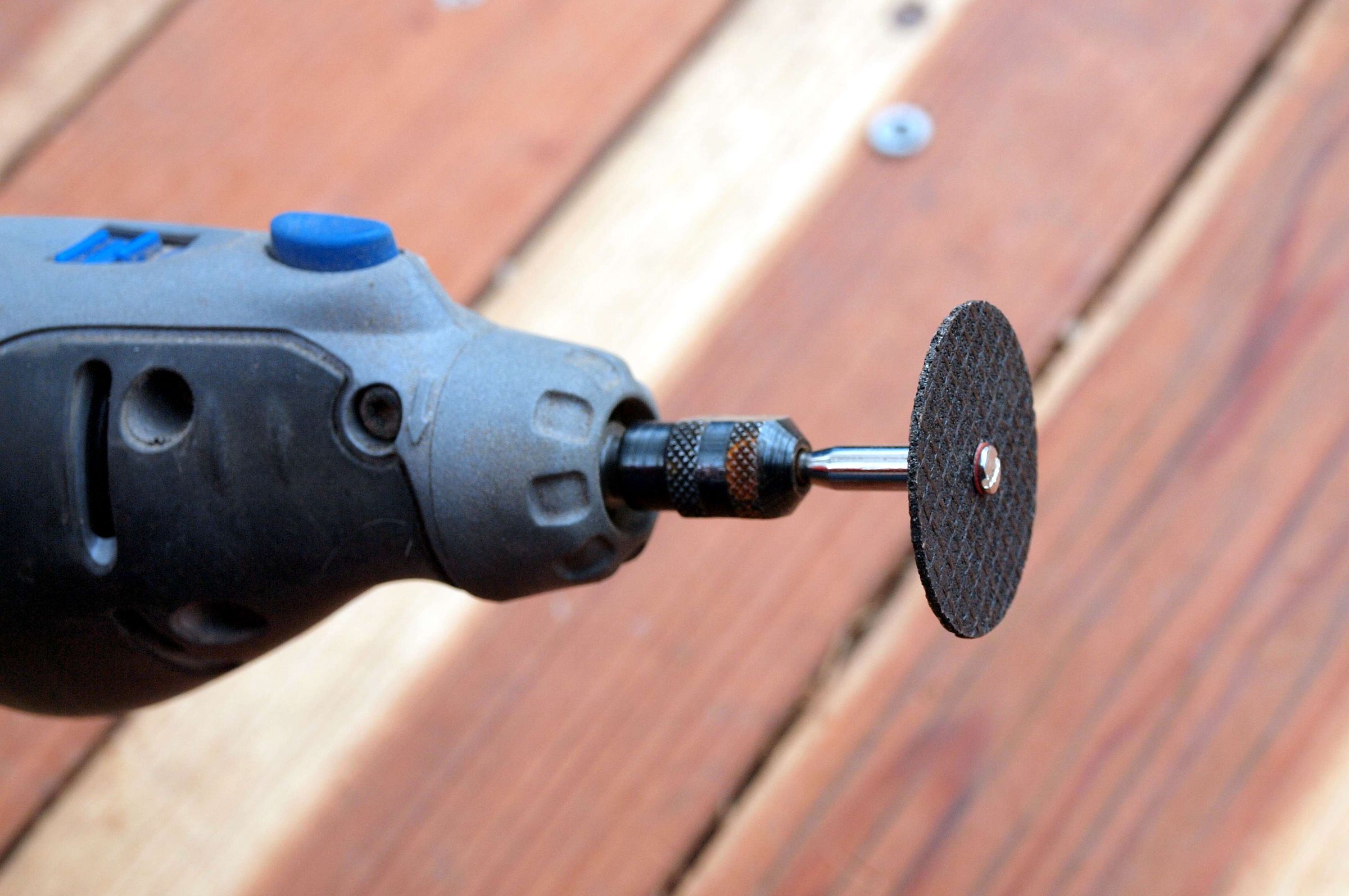 Dremel Fix for Problem Screws 7 Steps (with Pictures) Instructables