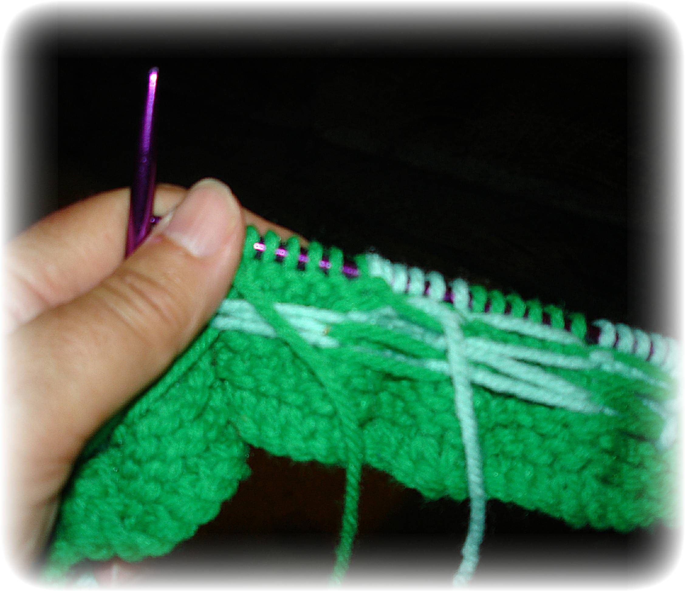 How to Knit a 'proper' English Tea Cosy! 12 Steps (with Pictures
