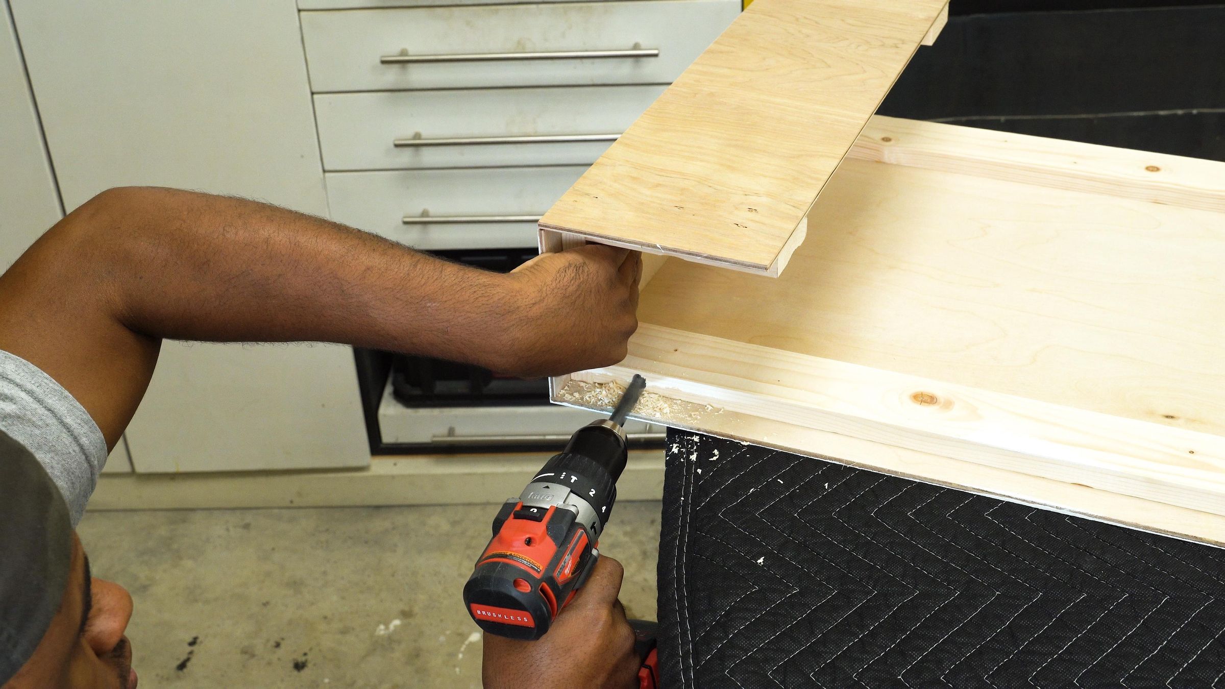 How to Build a Portable Pallet Wall 10 Steps (with Pictures