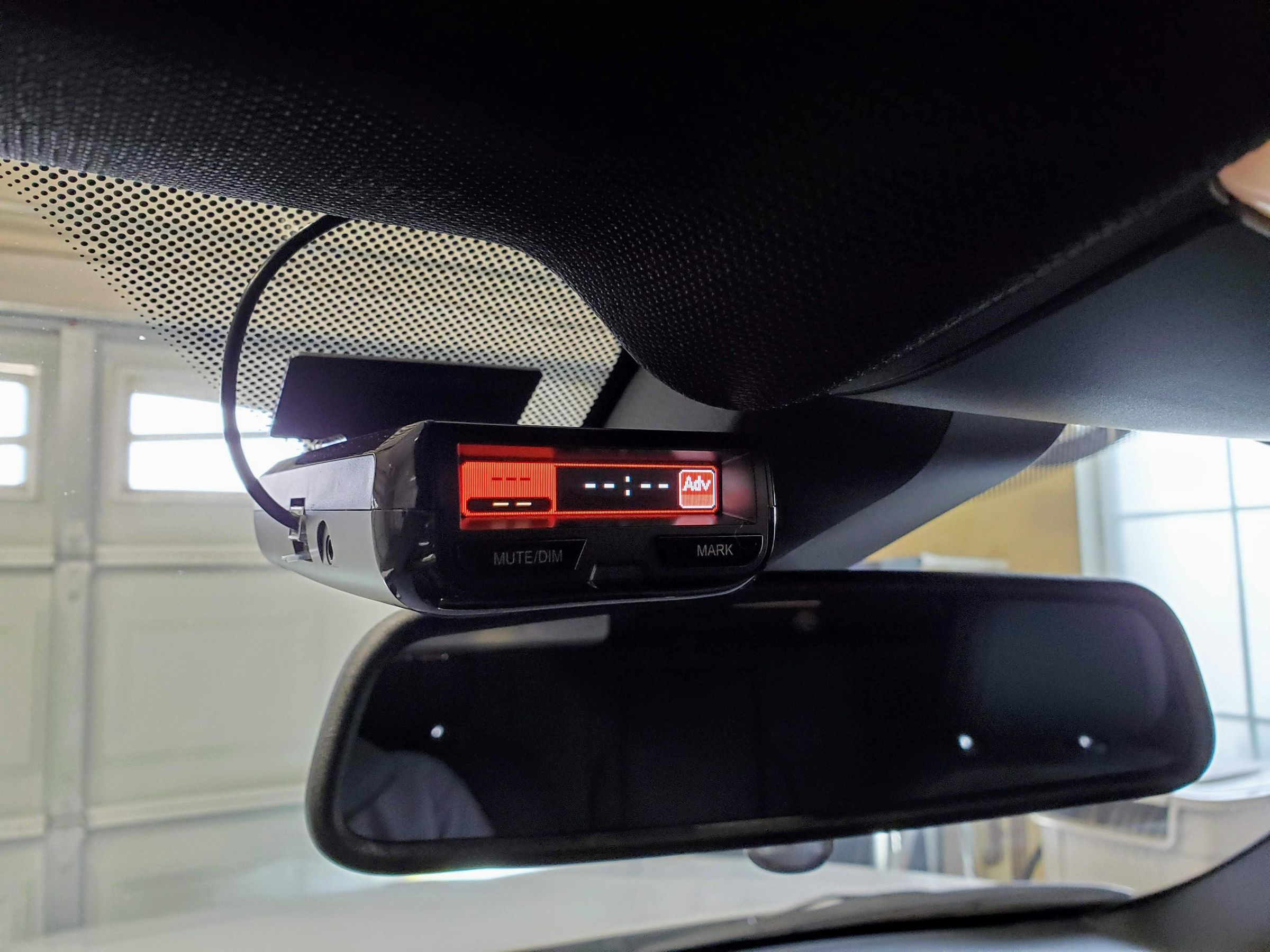 Radar Detector Mirror Tap Installation for BMW X5 (F15) 6 Steps