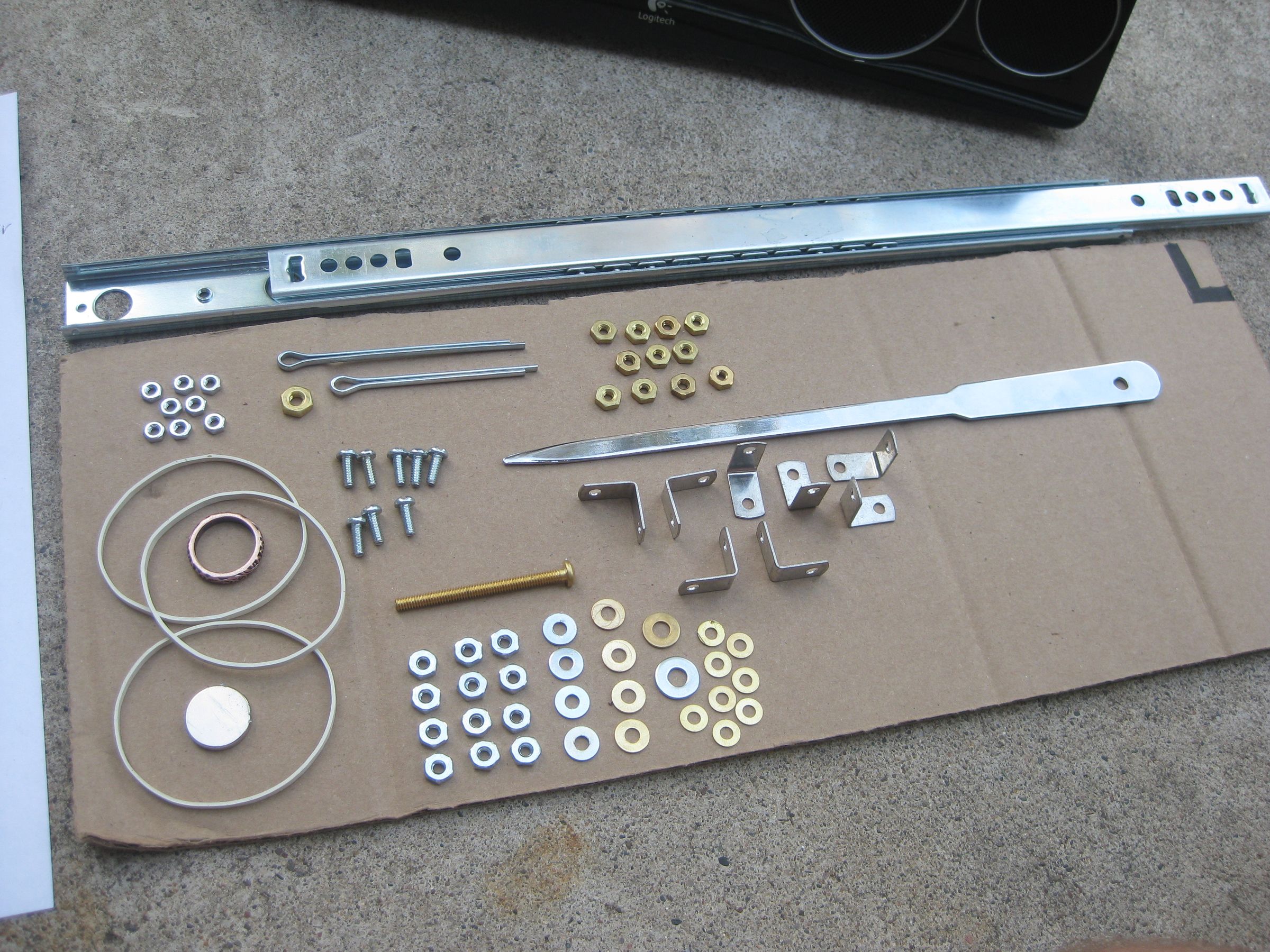 Hidden Blade 12 Steps Instructables