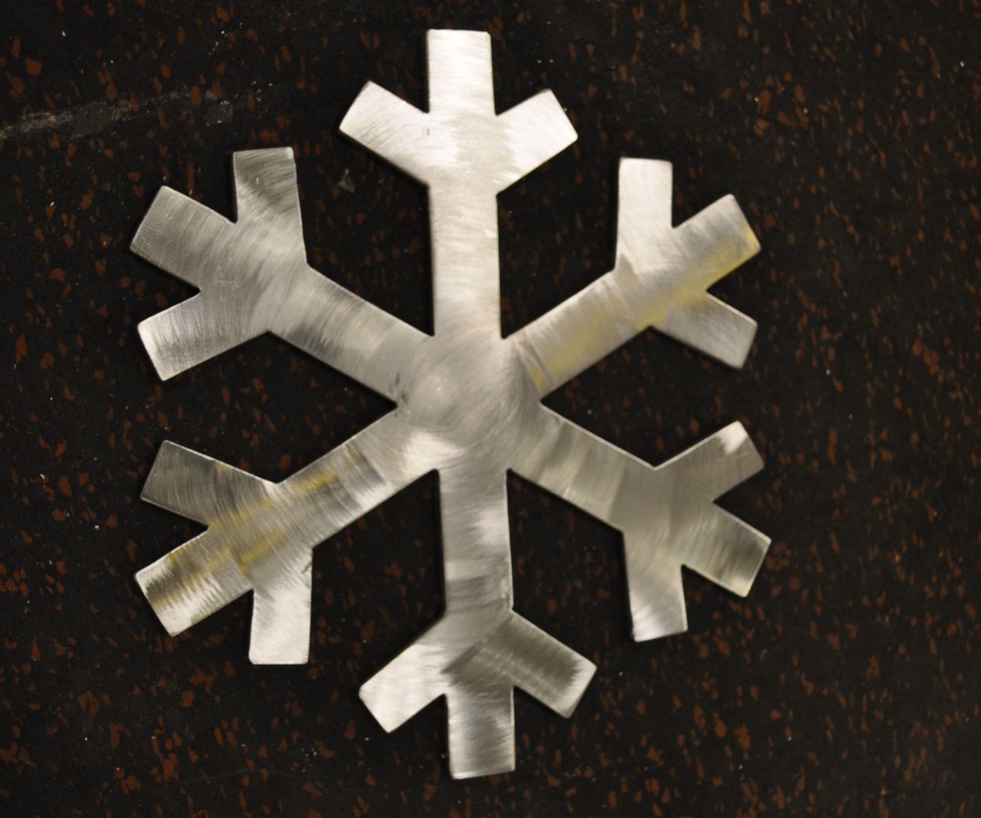 Step-by-step guide for how to make a metal snowflake DIY Project DIY project