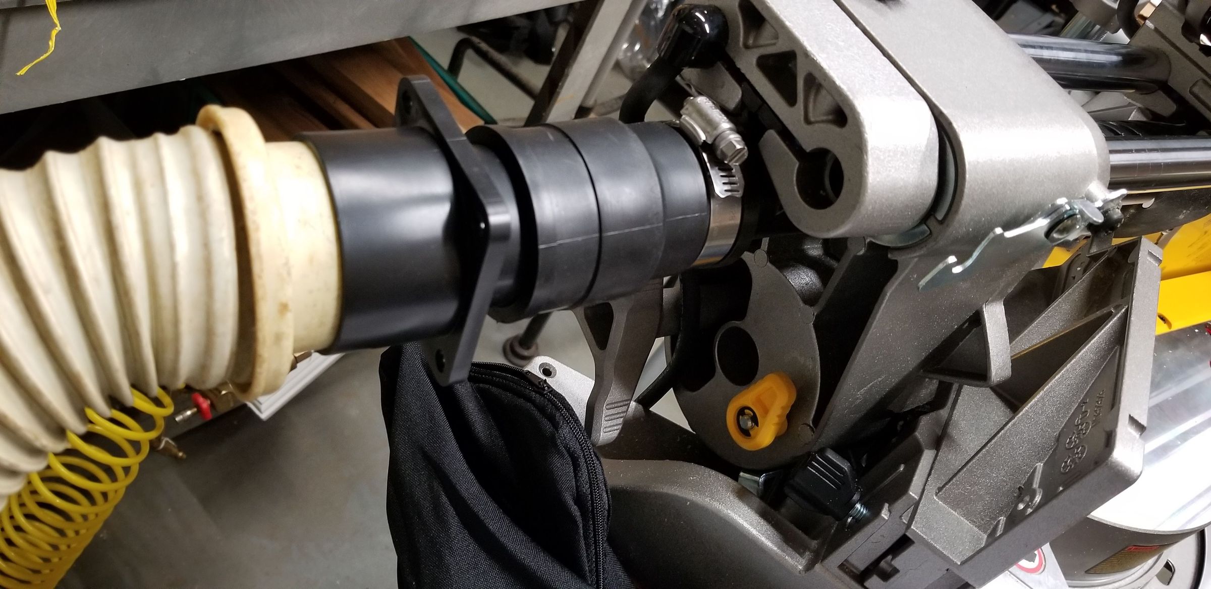 My Home Made Shop Vac Adapter for DeWALT DWS779/ DWS780 Miter Saw 6