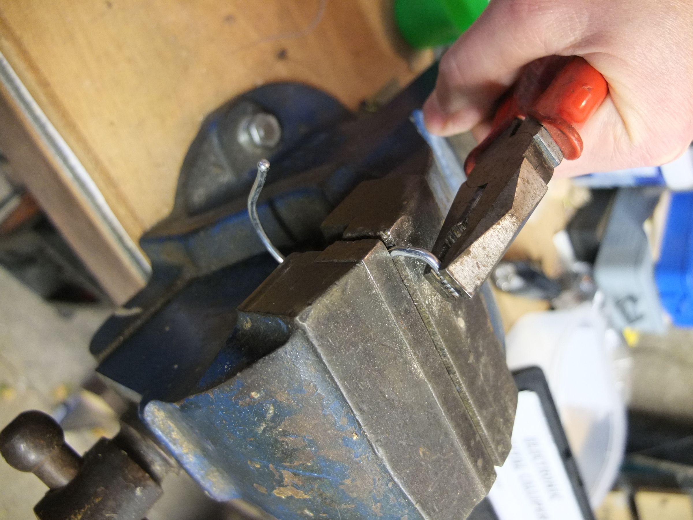 Coathanger Hook for Hotels 4 Steps (with Pictures) Instructables