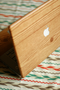 DIY Wood-Grain Laptop Wrap : 4 Steps (with Pictures) - Instructables