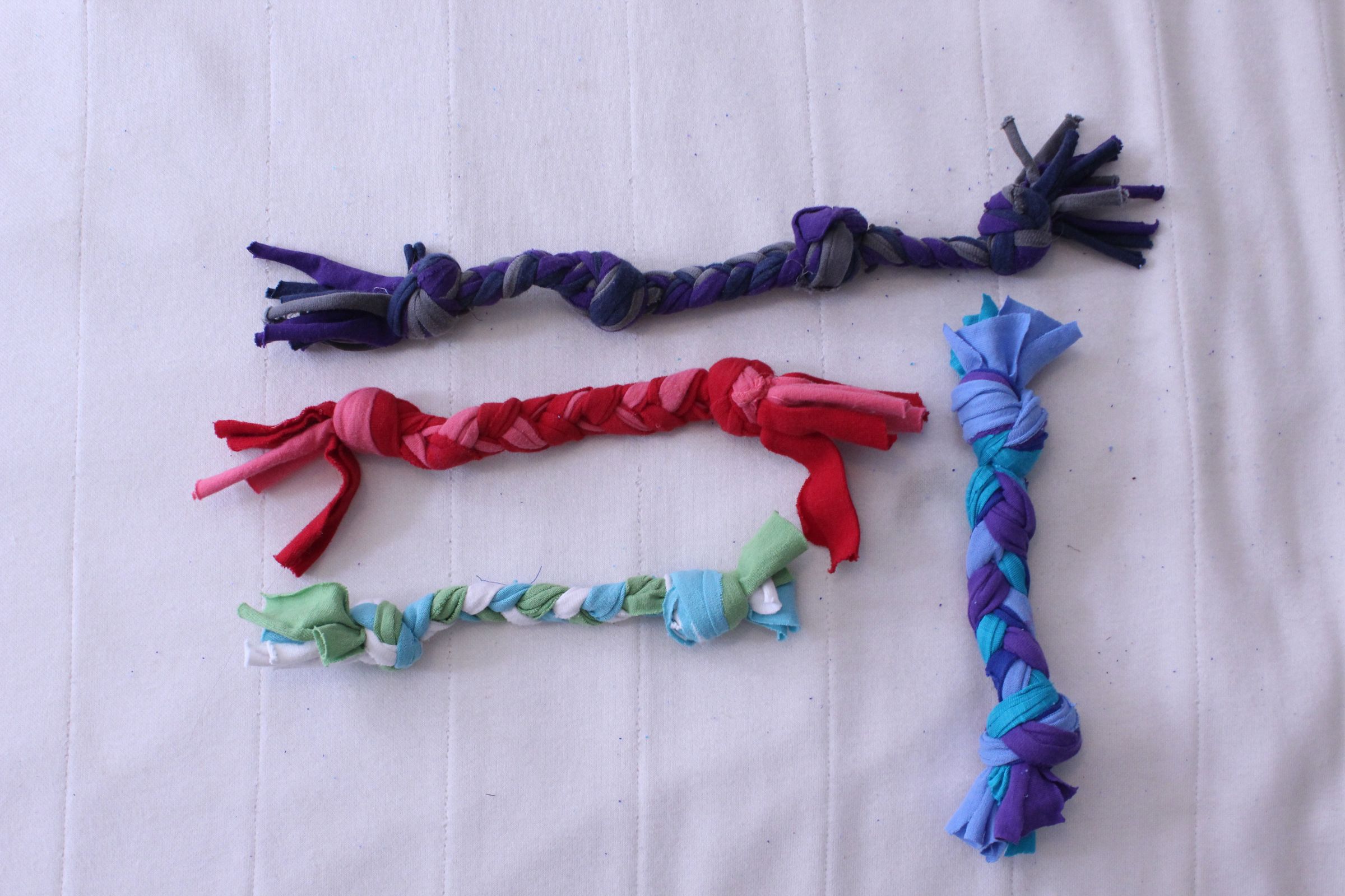 Easy Recycled Braided Dog Toys 7 Steps (with Pictures) Instructables