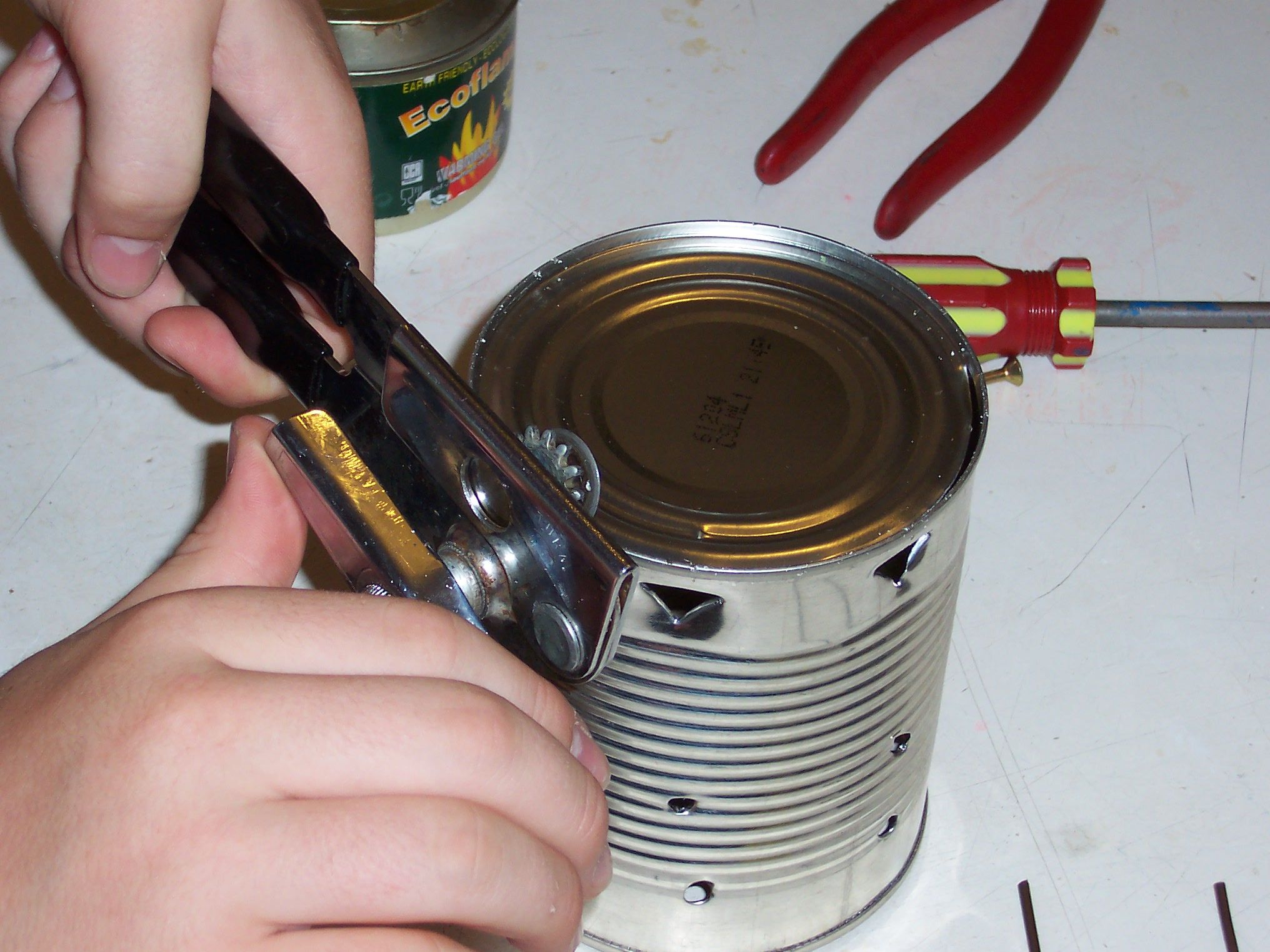 Tin Can Sterno Stove 8 Steps Instructables