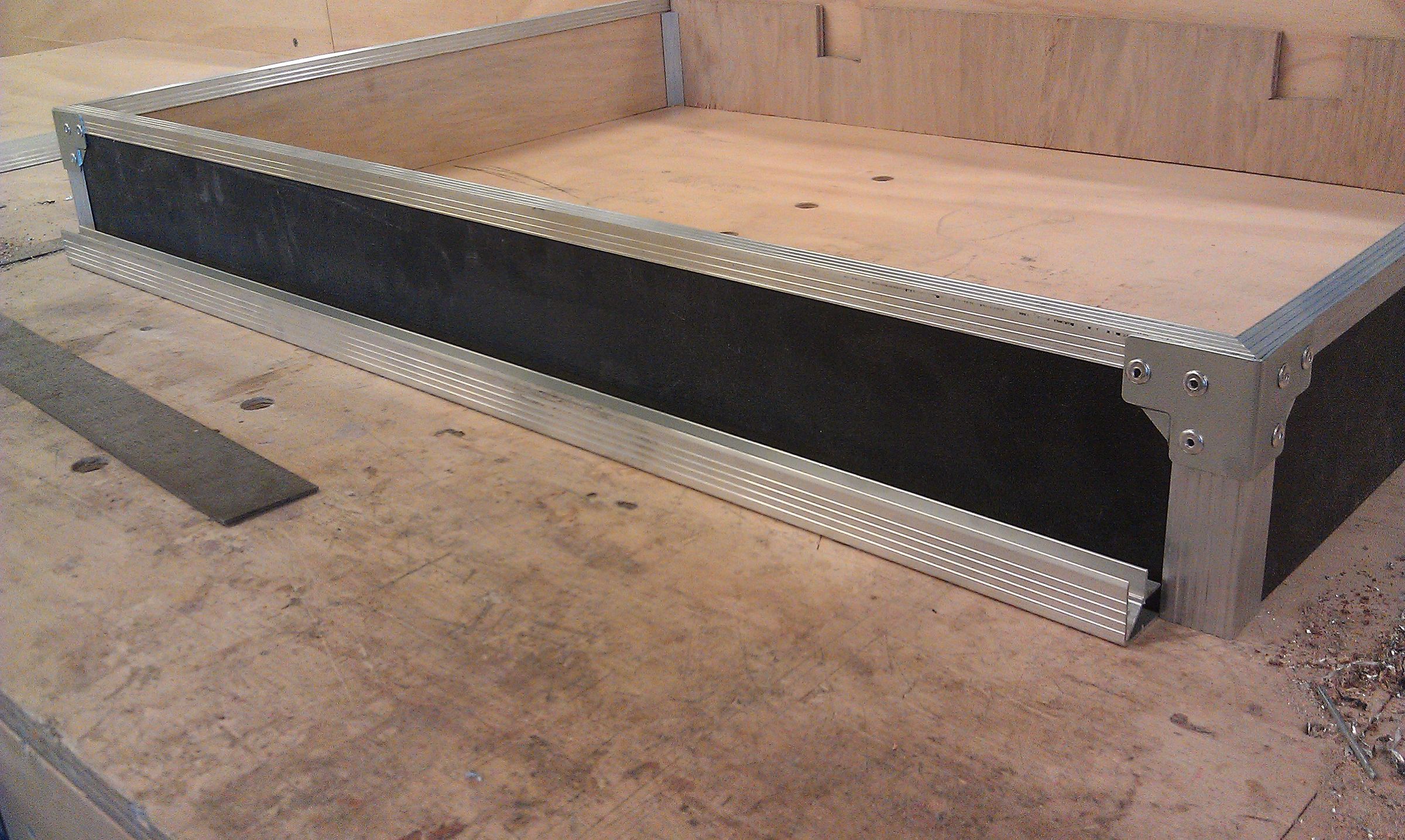 Road Case 8 Steps Instructables