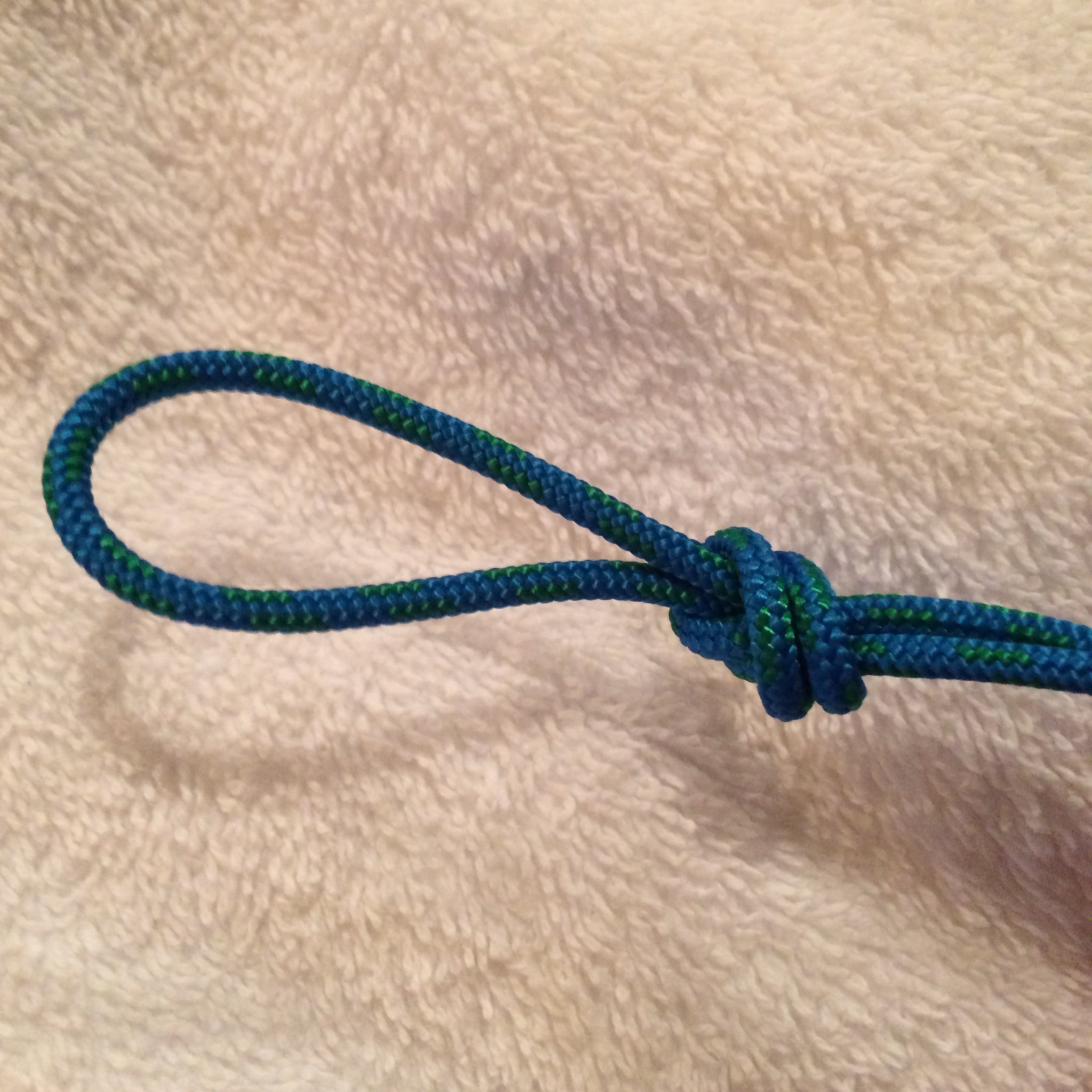 secure knots that are easy to untie
