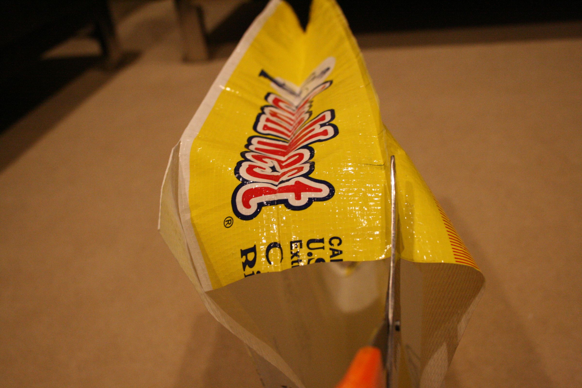 Reusable Grocery Bag Made From a Rice Bag 11 Steps (with Pictures