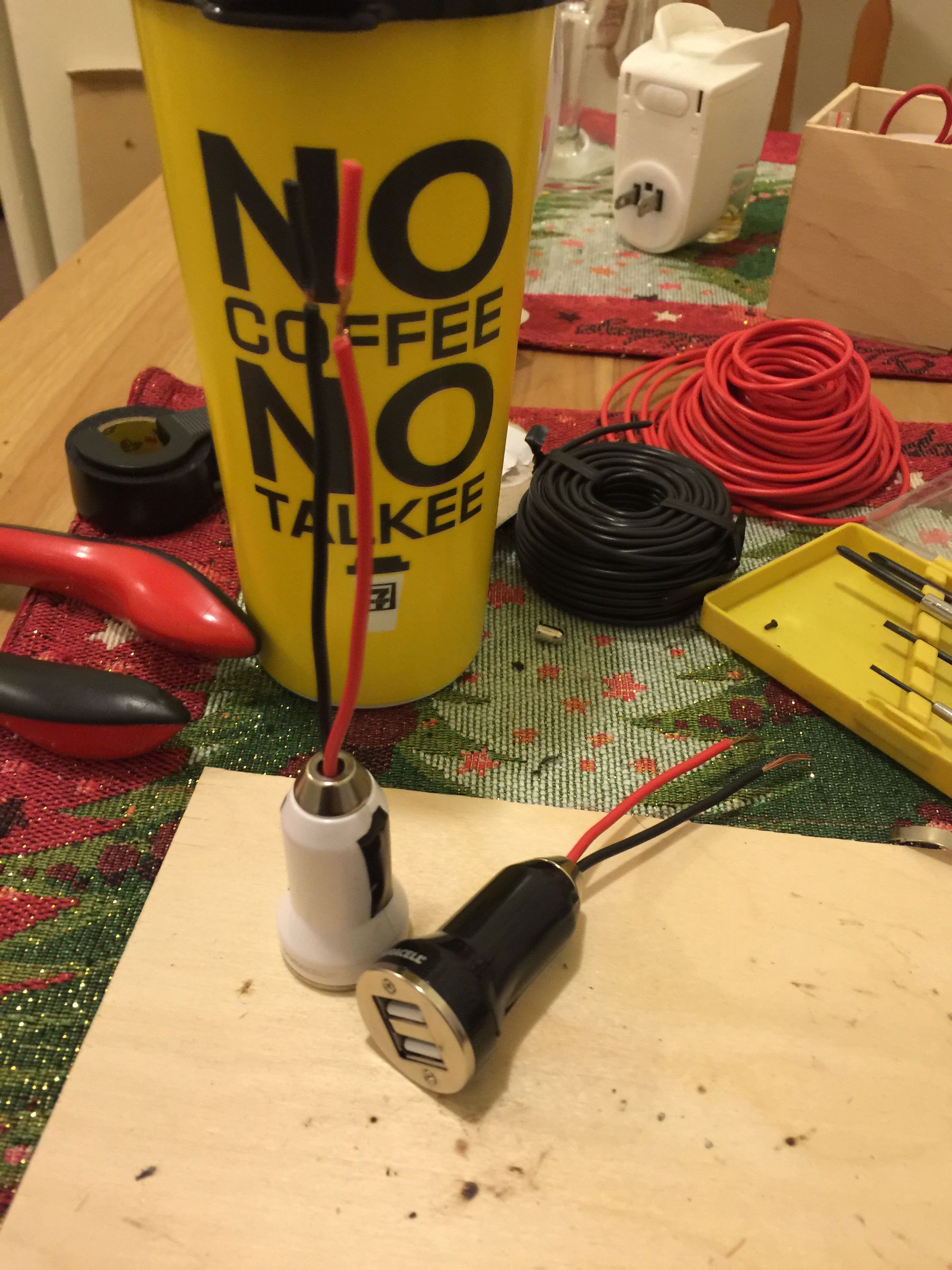 Step-by-step guide for usb to 12v on car DIY Project DIY project