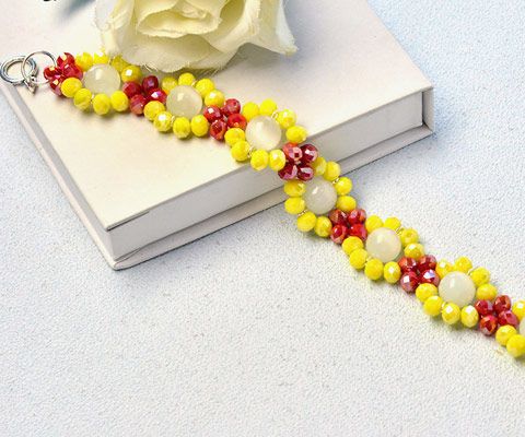 beebeecraft instructions on making colorful faceted bead and gemstone bead bracelet DIY Project DIY Project Image