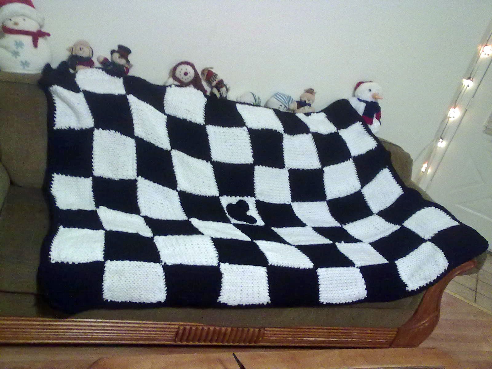 Black and White Knitted Blanket Instructables