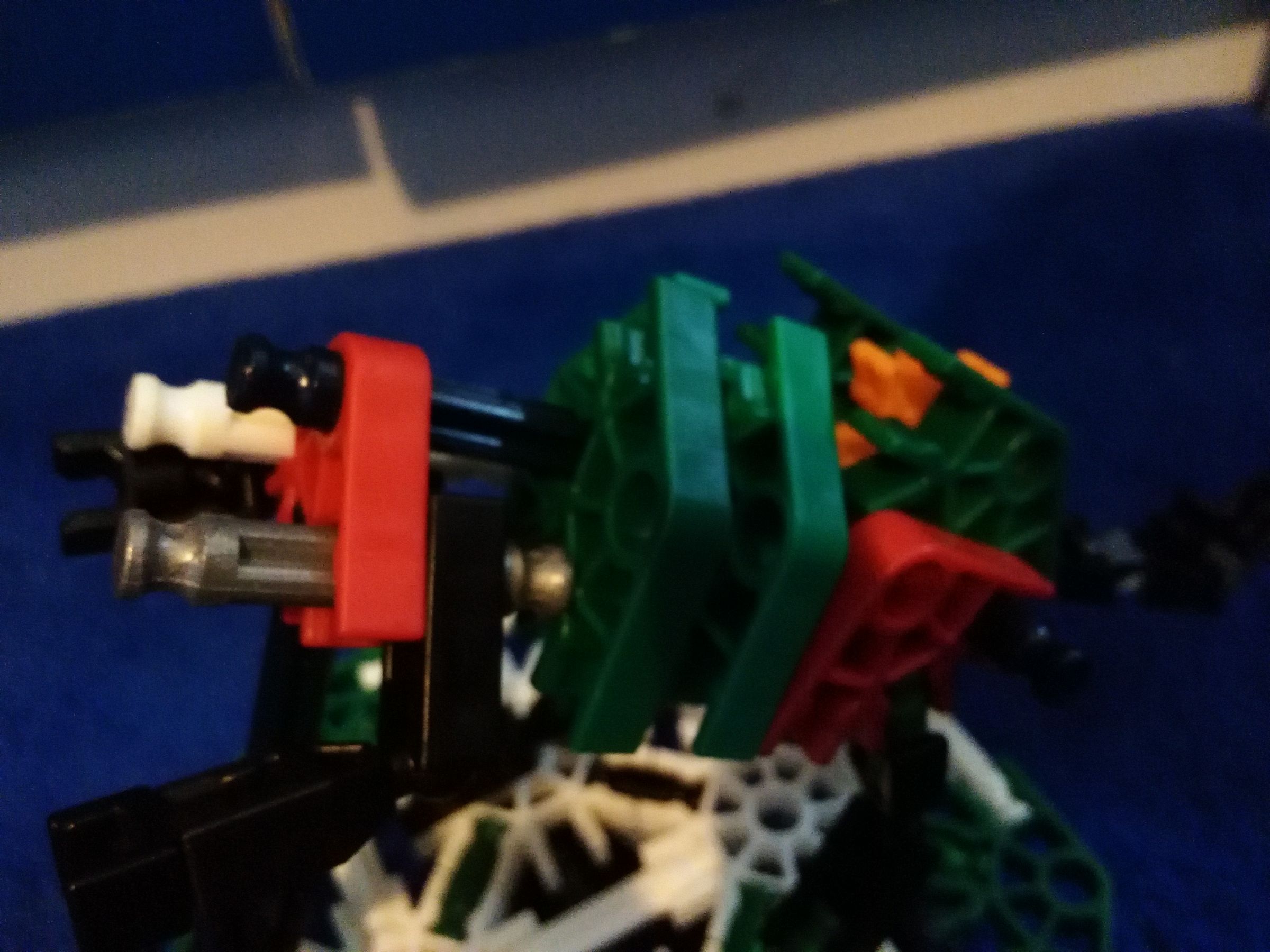 K'nex TRex! 9 Steps Instructables