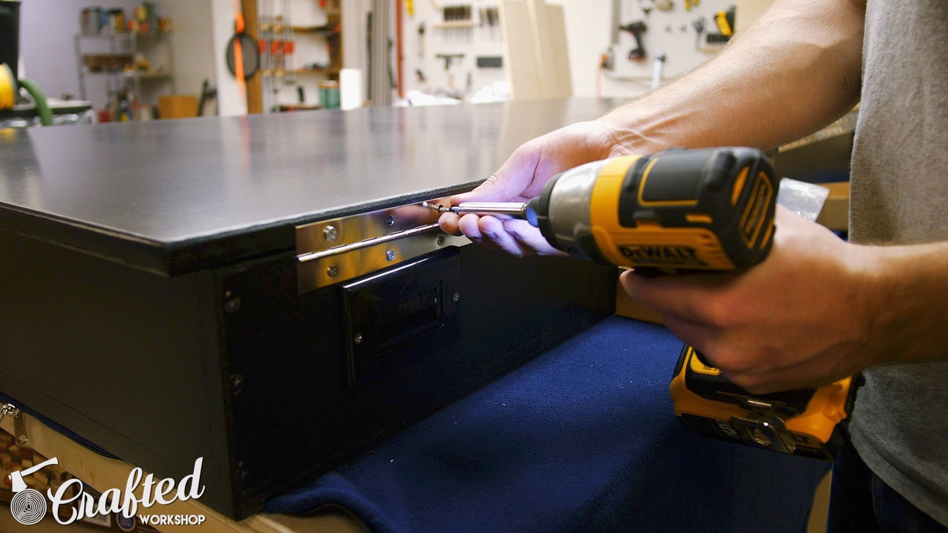 Building a Computer Desk / DIY Desk PC 20 Steps (with Pictures