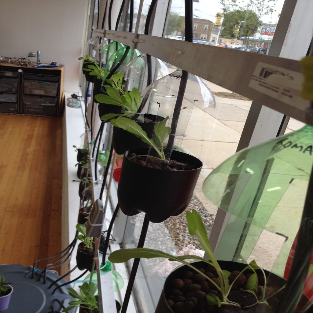 Large 24 Plant Hydroponic System From Recycled 2 Liter Soda Bottles