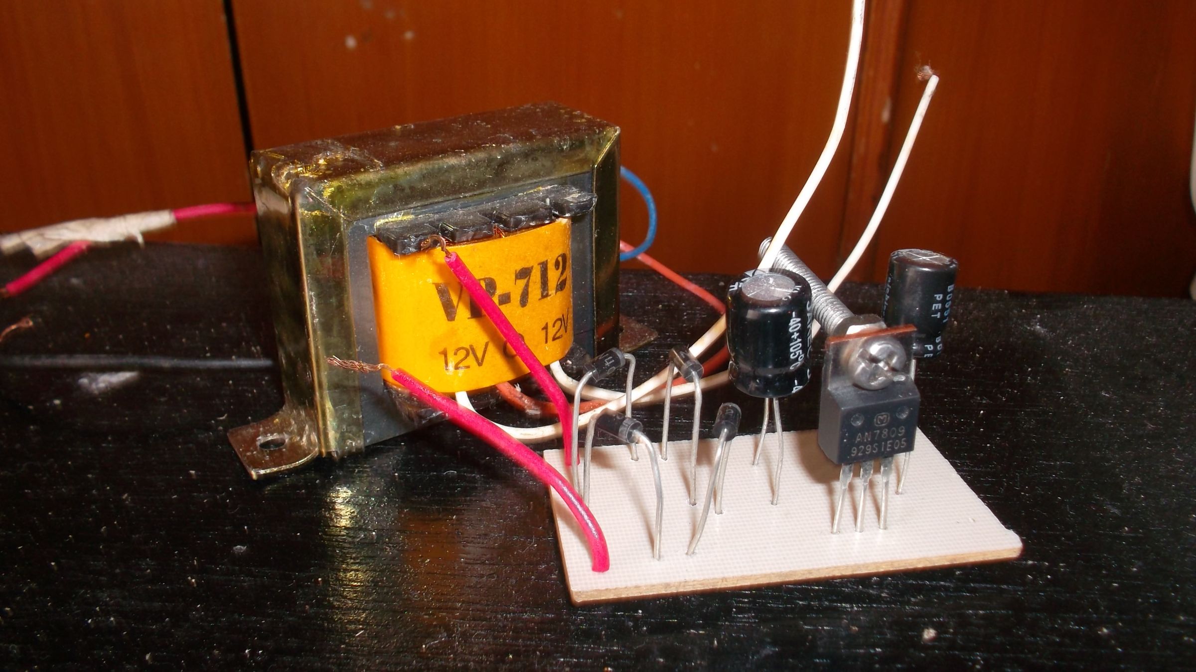 DIY Cheap Solidstate Amplifier (from Salvaged Parts) 9 Steps (with
