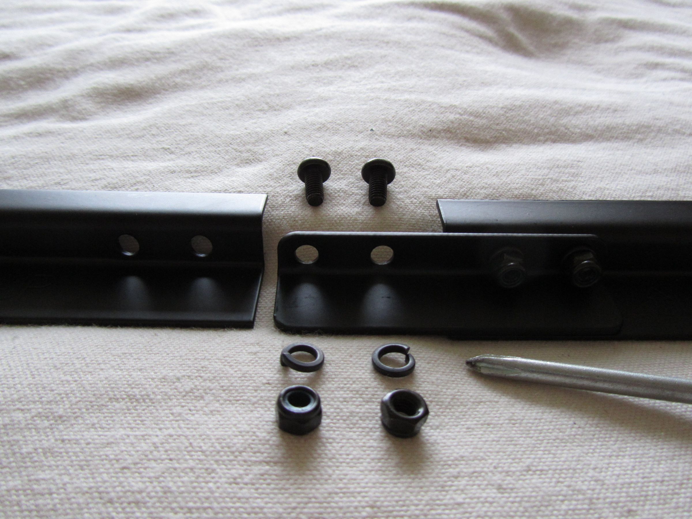 How to Wall Mount a Television (using a Cheetah Mount) 8 Steps (with