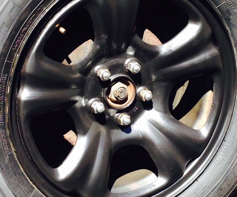 DIY guide for How to Plasti Dip Car Rims with step-by-step instructions