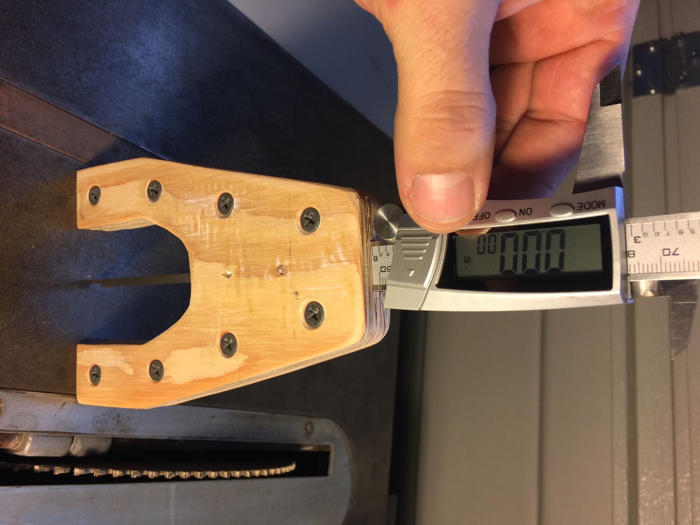 TABLE SAW BLADE HEIGHT GAUGE 9 Steps (with Pictures) Instructables