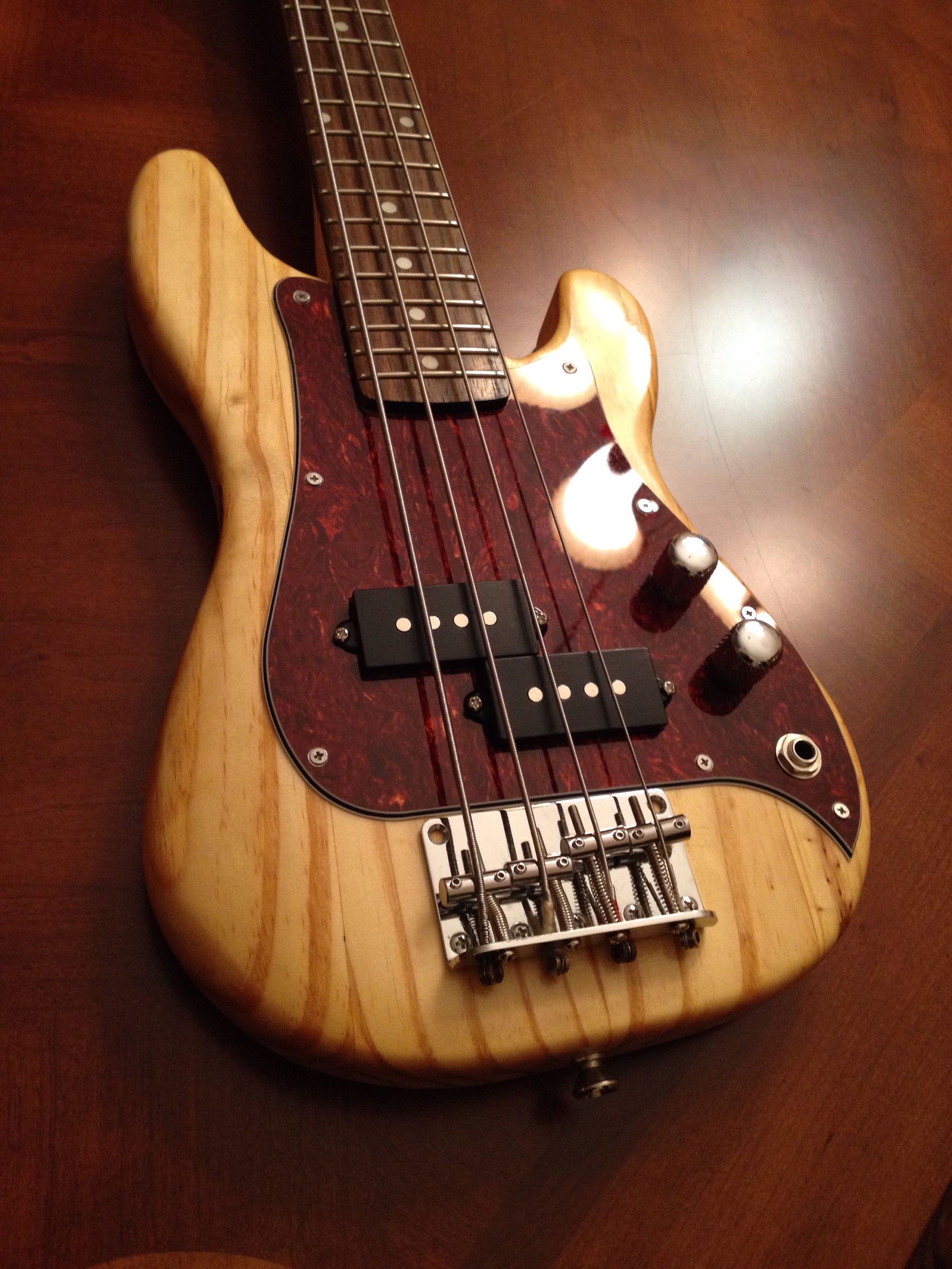 Build a HalfSize Travel Bass Guitar 15 Steps (with Pictures
