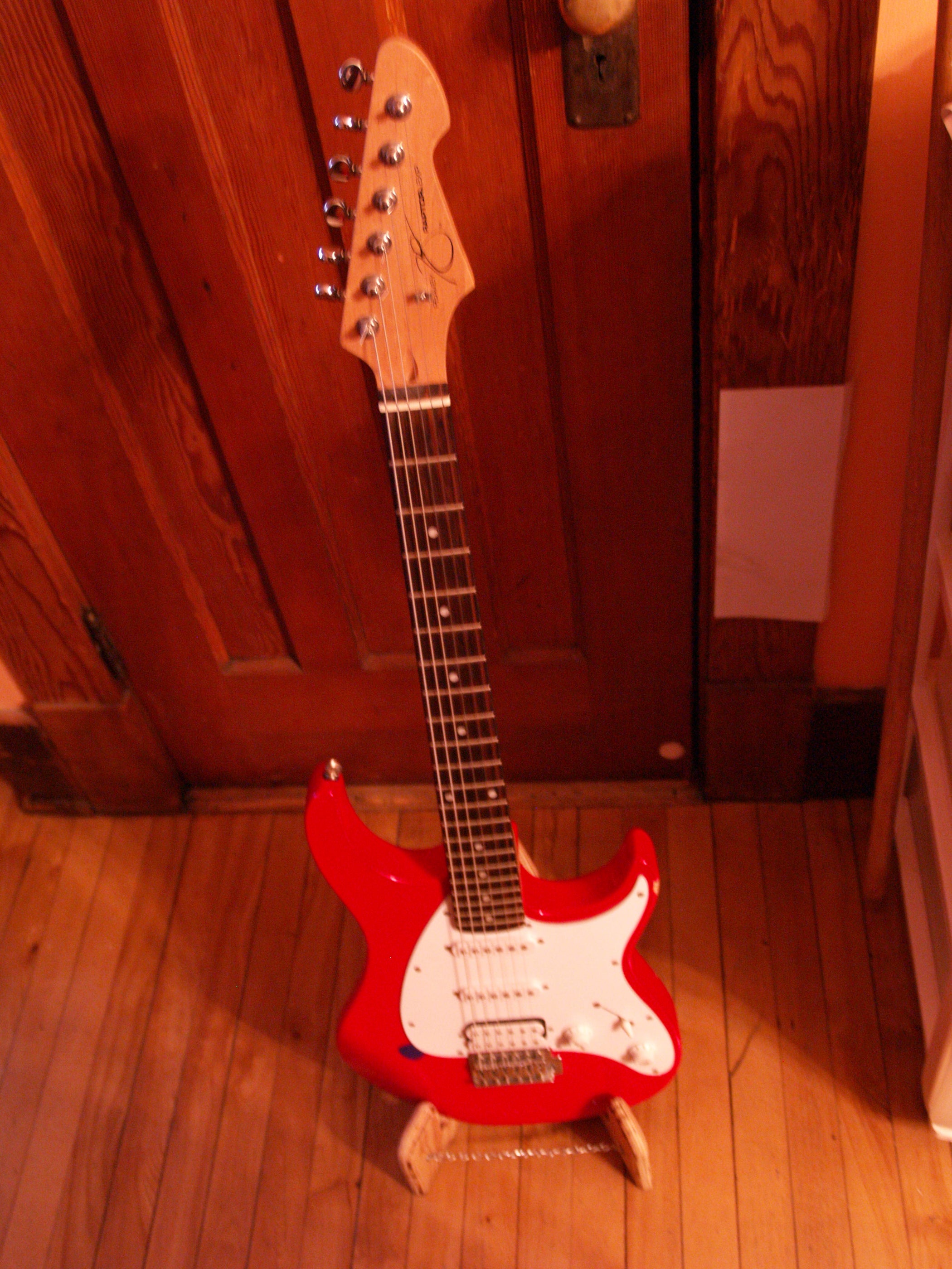 Plywood Guitar Stand 4 Steps Instructables