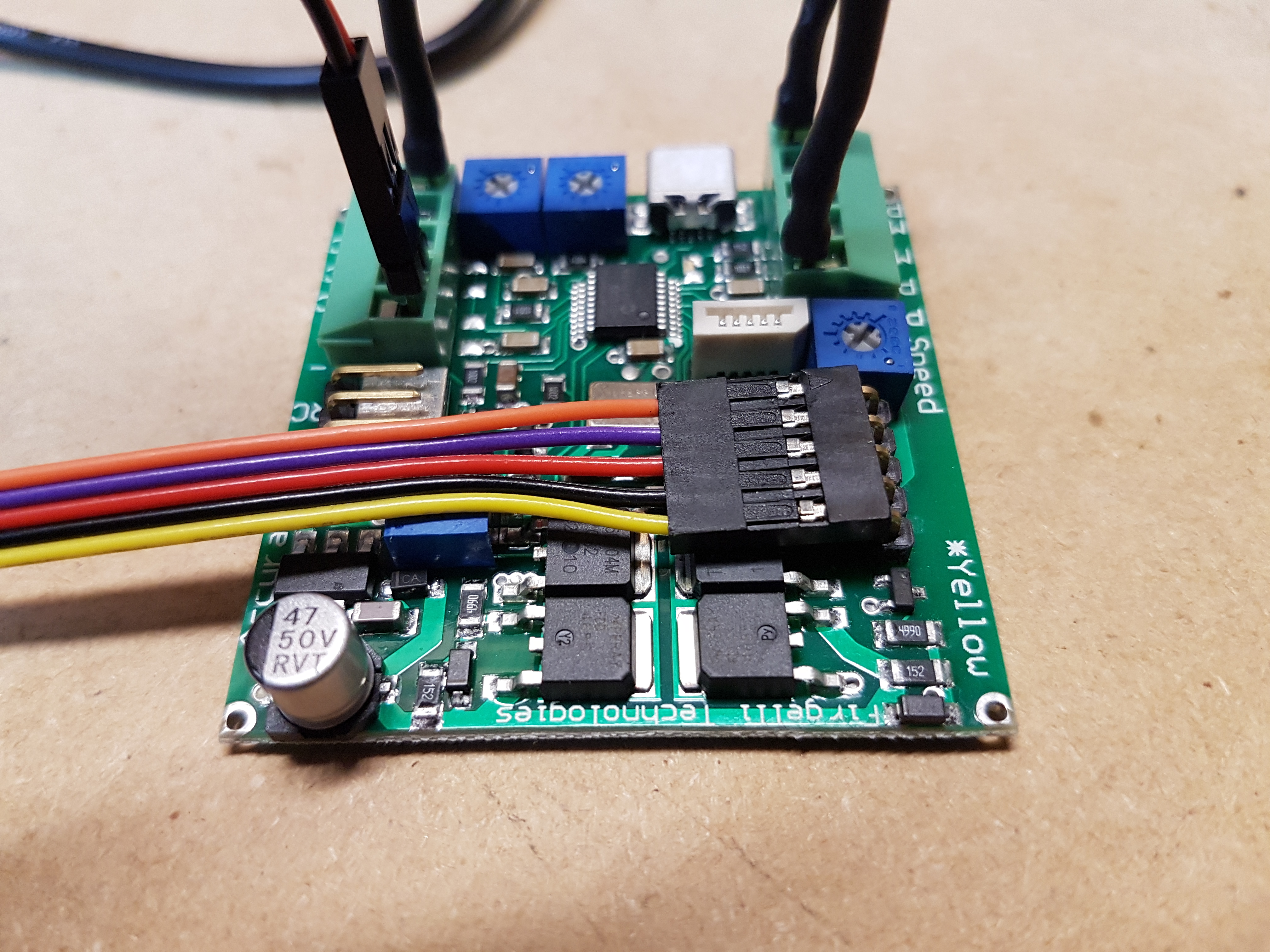 Operate an Actuator With a Linear Actuator Control Board 5 Steps