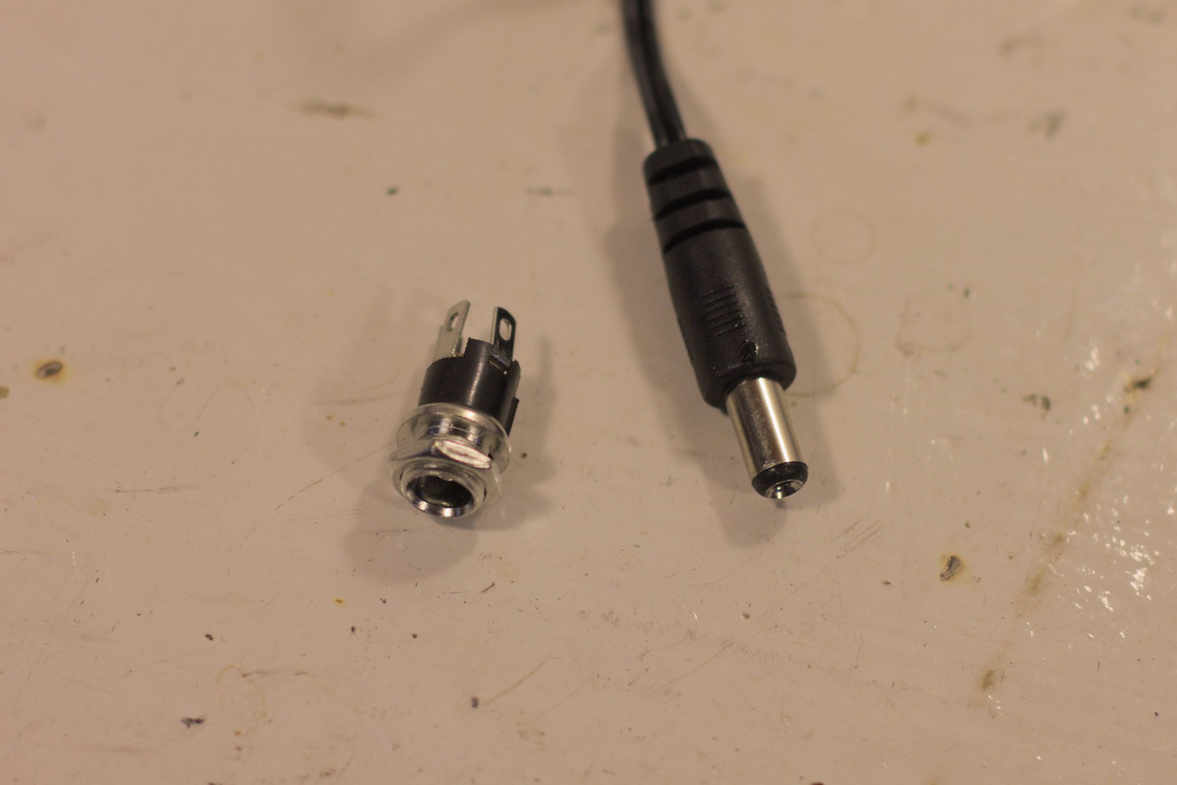 Thermostatcontrolled Outlet 9 Steps (with Pictures) Instructables